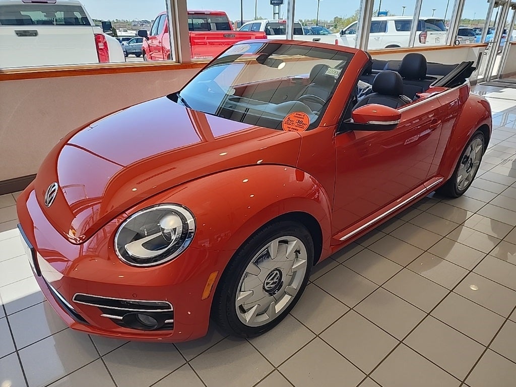 2018 Volkswagen Beetle 2.0T SE